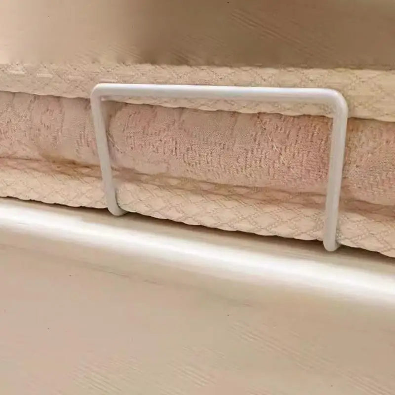 Non Slip Mattress Gripper Bed Frame Mattress Slide Stopper Iron Non Slip Mattress Gaskets Easy To Install Mattress Stabilizer