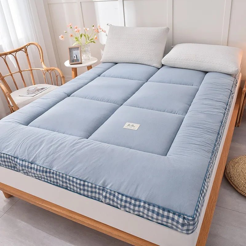 NewestFoldable Lightweight Portable Sleeping Pad/Tatami Mat Japanese Futon Mattress Soft Fabric,Easy Storage & Travel Mattress - Bakesbyemily.com