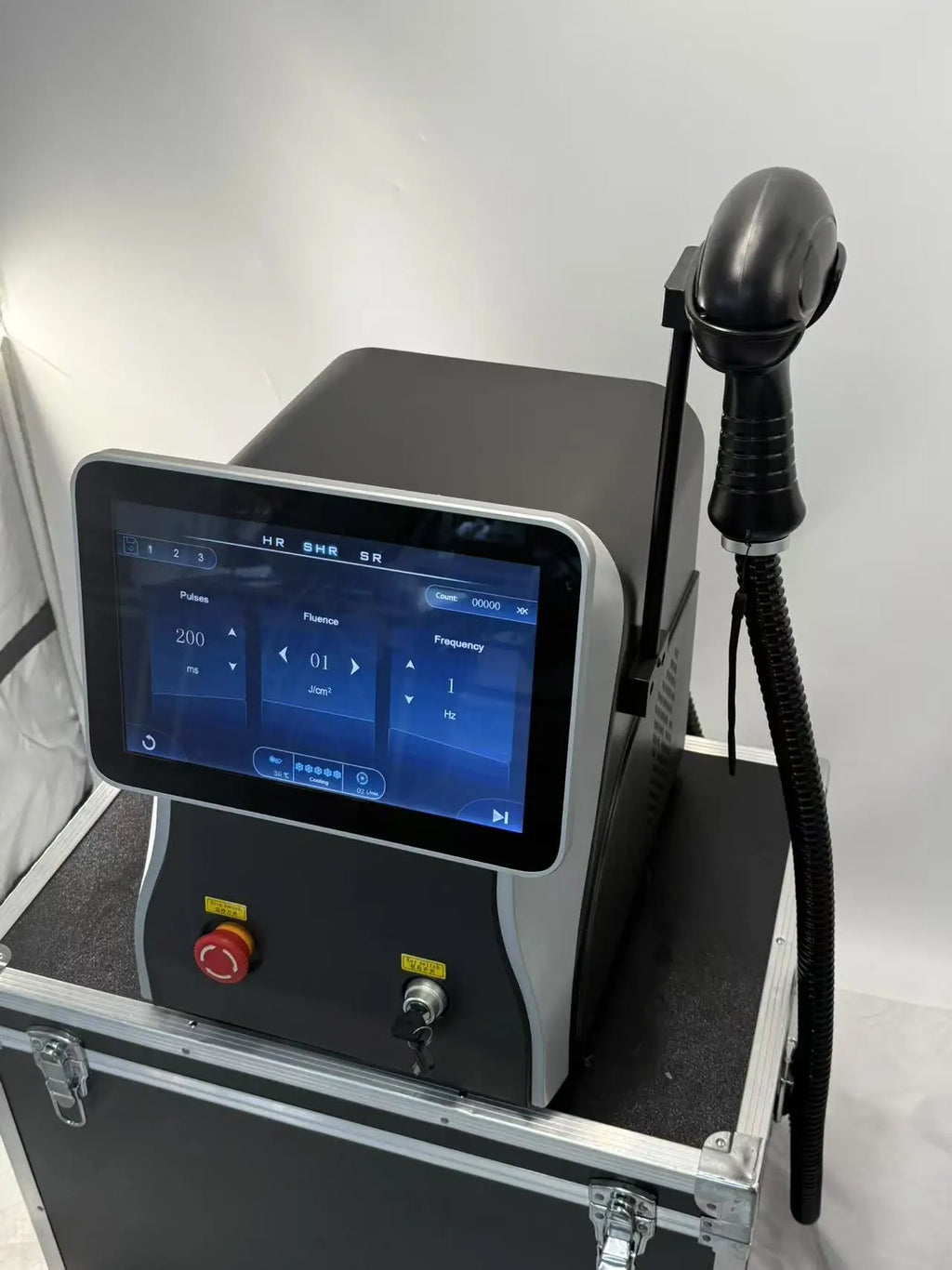 High Power 808 Laser Hair Removal Device 3 Wavelengths 755 1064 808 Diode Laser Hair Removal Machine For Full Body Hair Removal