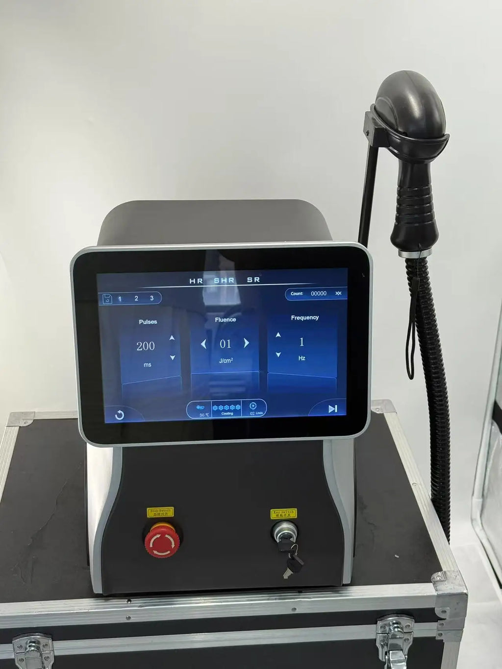 High Power 808 Laser Hair Removal Device 3 Wavelengths 755 1064 808 Diode Laser Hair Removal Machine For Full Body Hair Removal