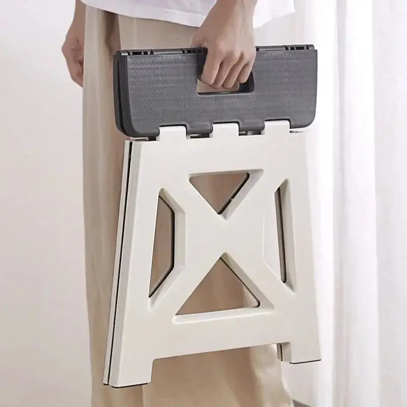 Stool with Handle Lightweight Plastic Foldable Step Stool Home Outdoor FishingChair Simple -slip Convenient and Easy To Carry