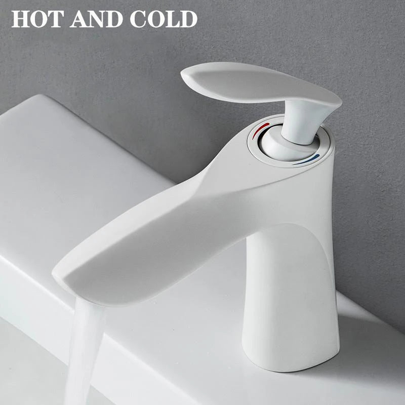 Bathroom Faucet kitchen Ceramics Cold Hot Water Basin Sink Mixer Tap Maple Leaf Deck Mounted Waterfall Tap Single Hole Tapware
